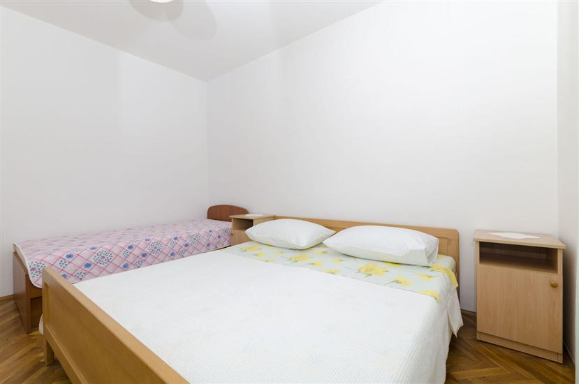 Apartment A1, for 8 persons