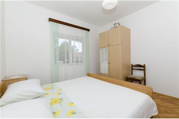 Apartment A1, for 8 persons