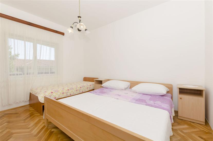 Apartment A1, for 8 persons