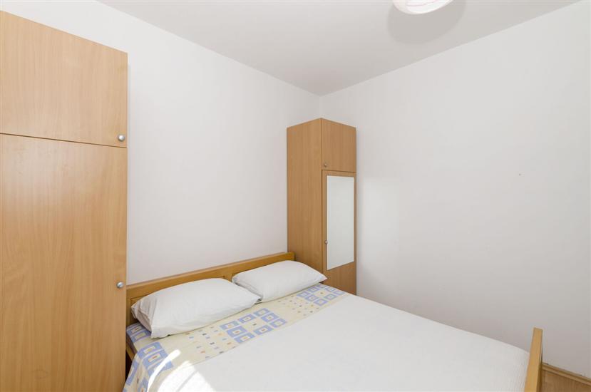 Apartment A1, for 8 persons