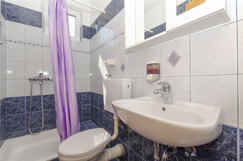 Apartment A2, for 4 persons