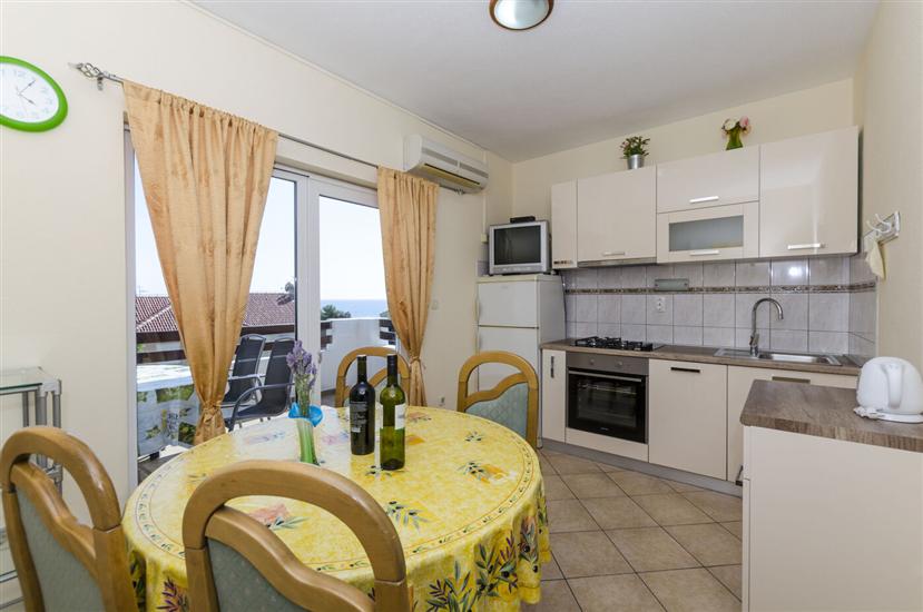 Apartment A2, for 4 persons