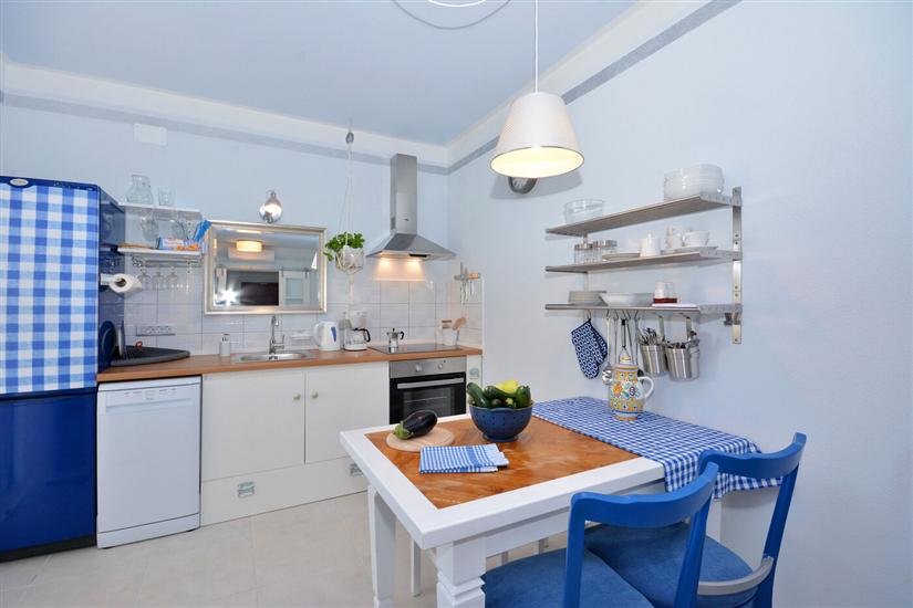 Apartment A1, for 4 persons