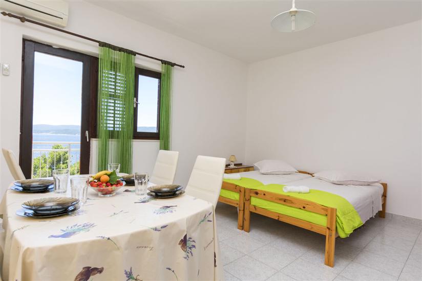 Apartment A2, for 4 persons