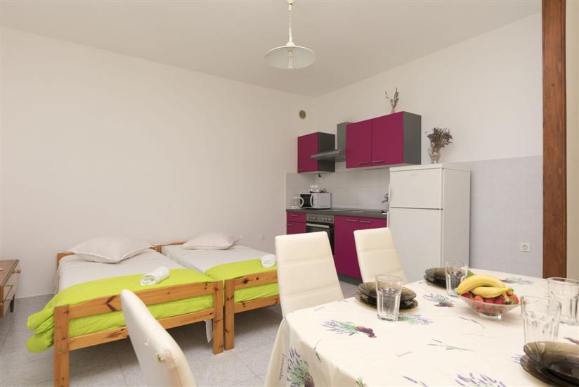 Apartment A2, for 4 persons