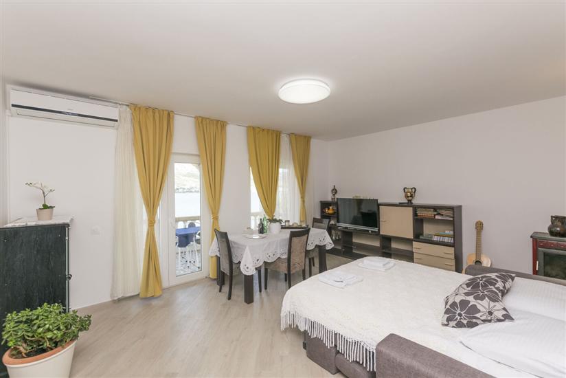 Apartment A3, for 4 persons