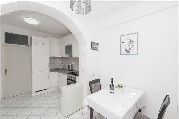 Apartment A2, for 4 persons