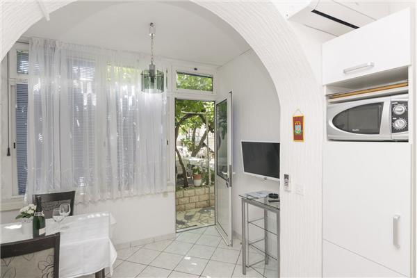 Apartment A2, for 4 persons