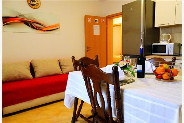 Apartment A2, for 6 persons