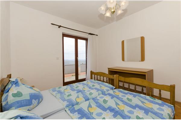 Apartment A1, for 8 persons