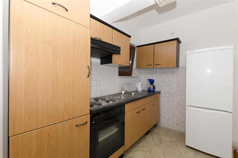 Apartment A1, for 8 persons