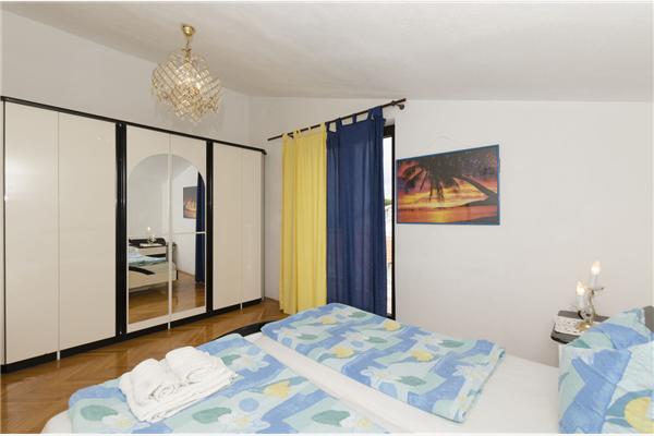 Apartment A2, for 4 persons