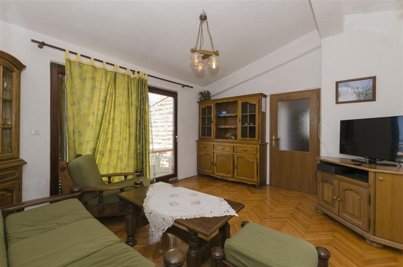 Apartment A2, for 4 persons