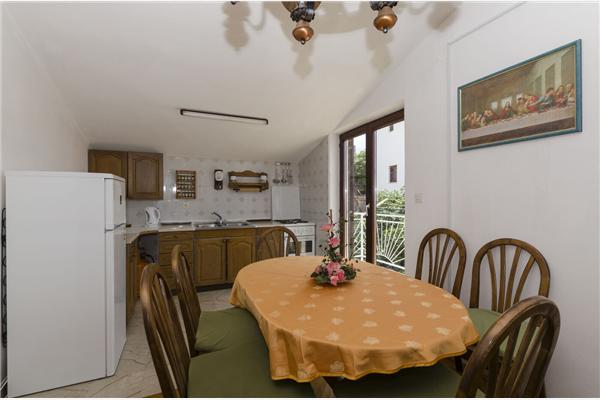 Apartment A2, for 4 persons