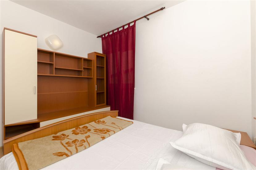 Apartment A1, for 8 persons