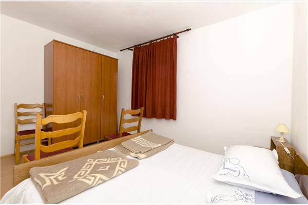 Apartment A1, for 8 persons