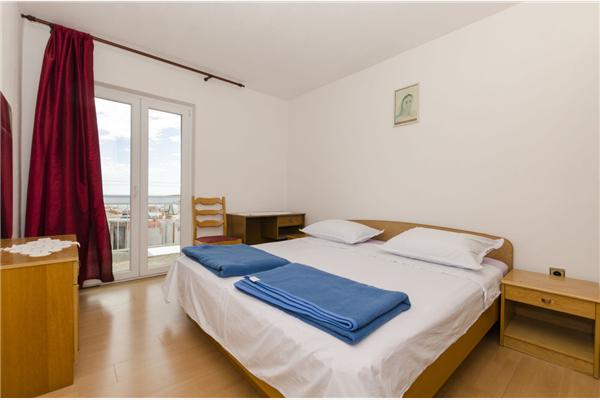 Apartment A1, for 8 persons