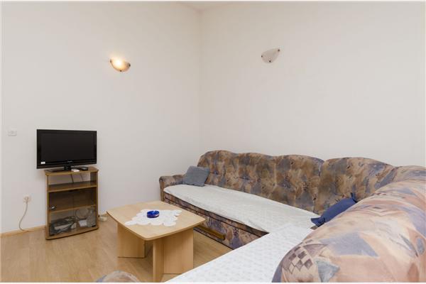 Apartment A2, for 8 persons