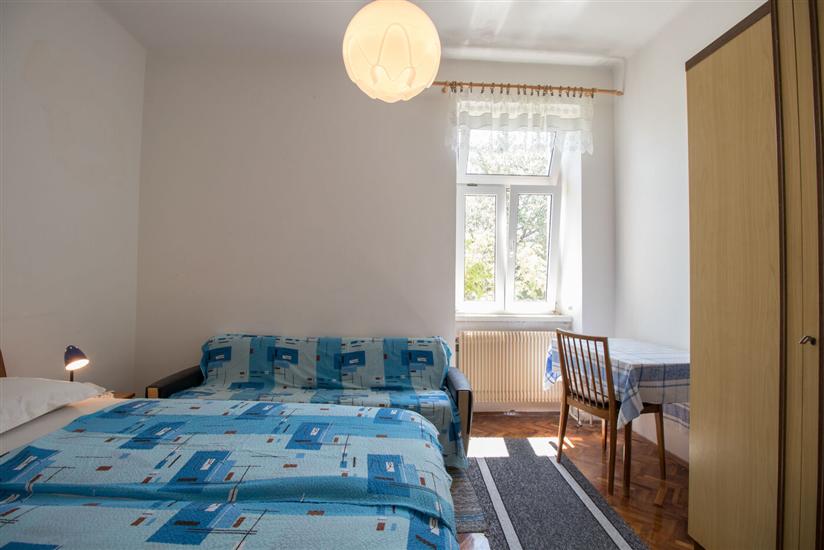Apartment A1, for 5 persons