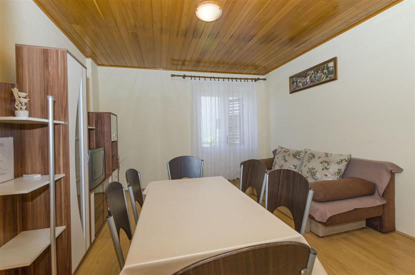 Apartment A2, for 4 persons