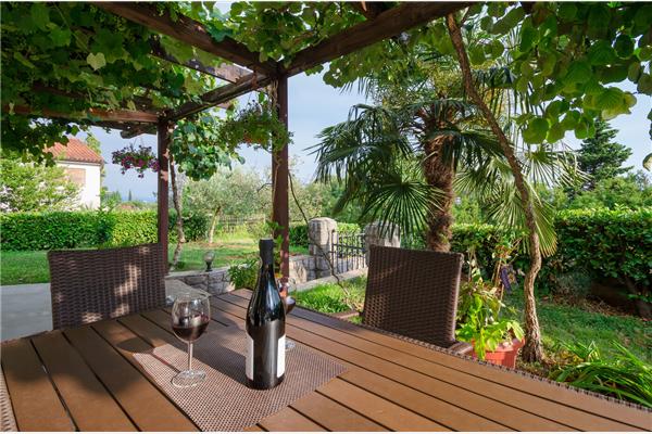 Apartment A1, for 5 persons