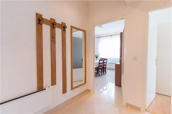 Apartment A1, for 5 persons