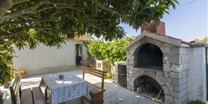 Apartman - Murter - otok Murter