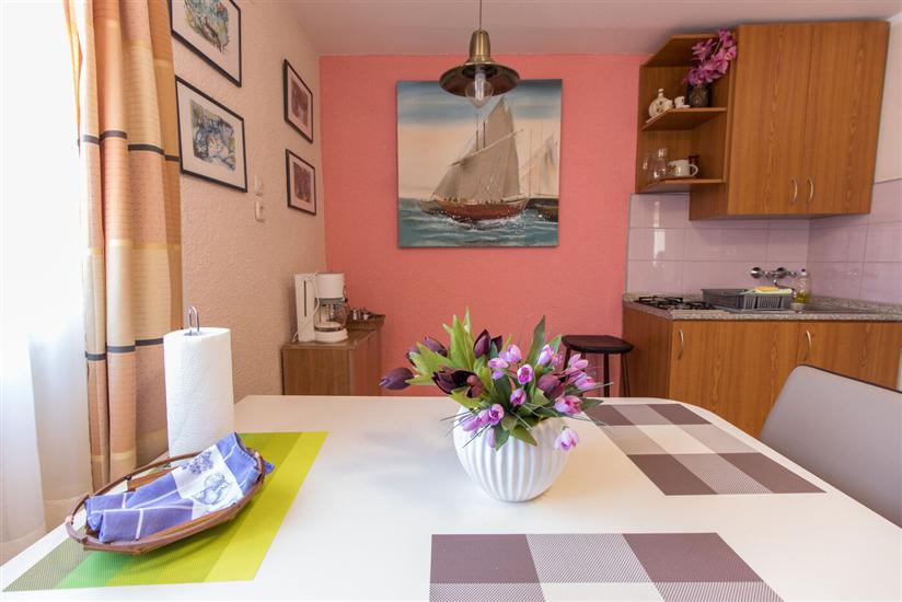 Apartment A1, for 3 persons