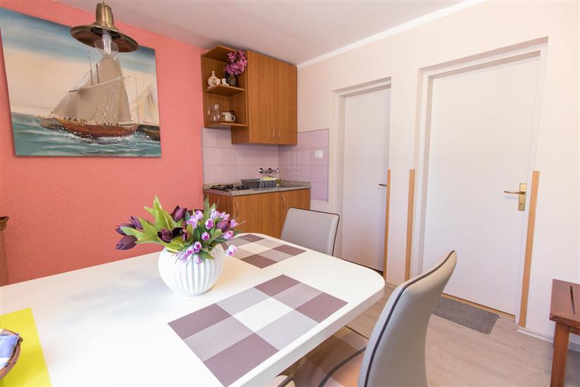 Apartment A1, for 3 persons
