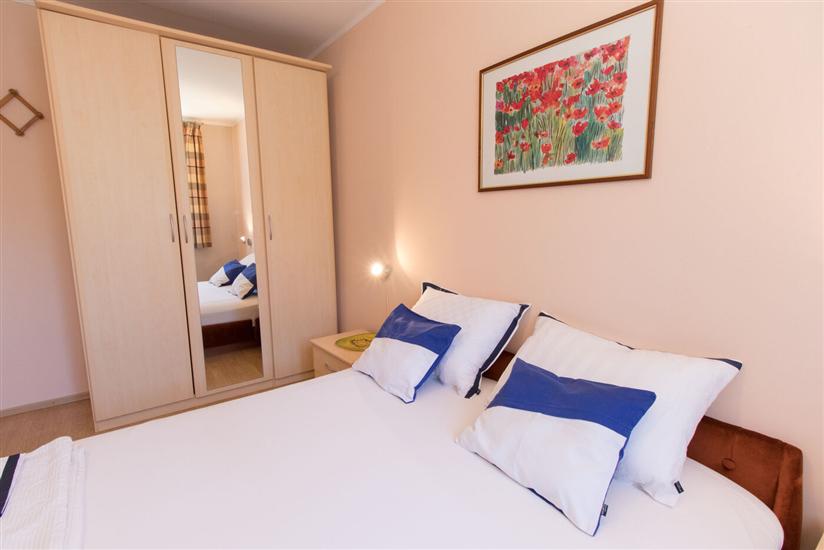 Apartment A1, for 3 persons