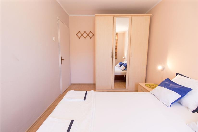 Apartment A1, for 3 persons