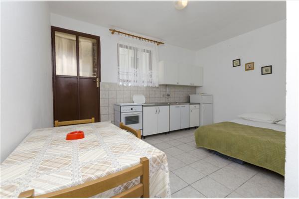 Apartment A2, for 4 persons