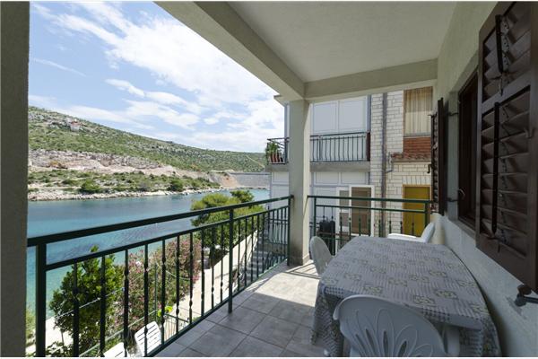 Apartment A3, for 4 persons