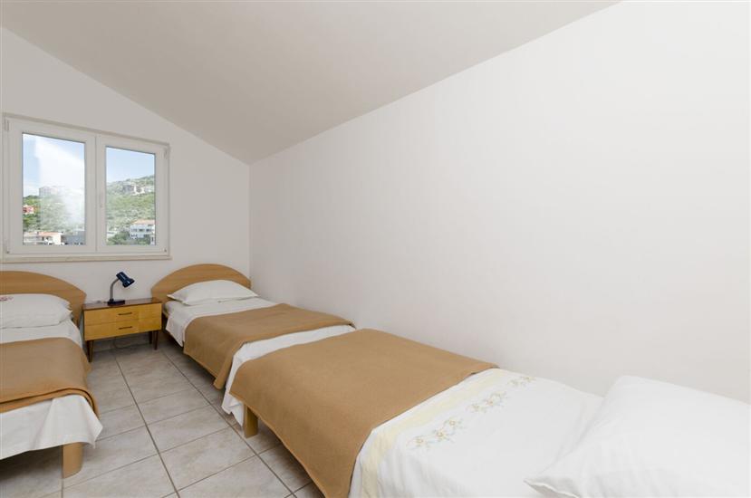 Apartment A4, for 4 persons