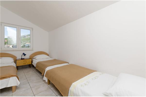 Apartment A4, for 4 persons