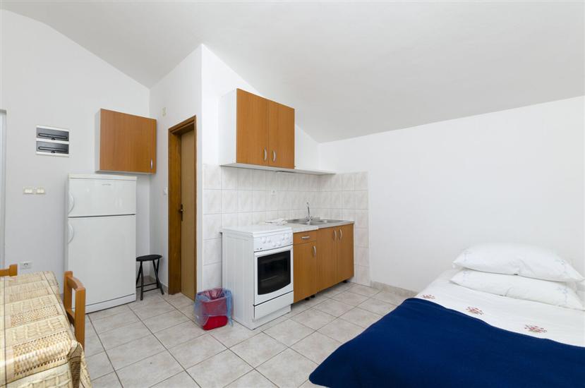 Apartment A4, for 4 persons