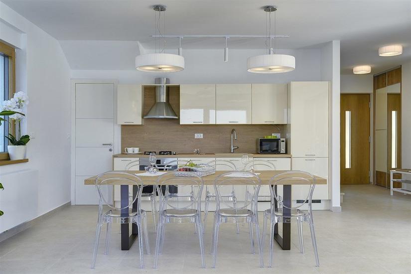 House K1, for 10 persons