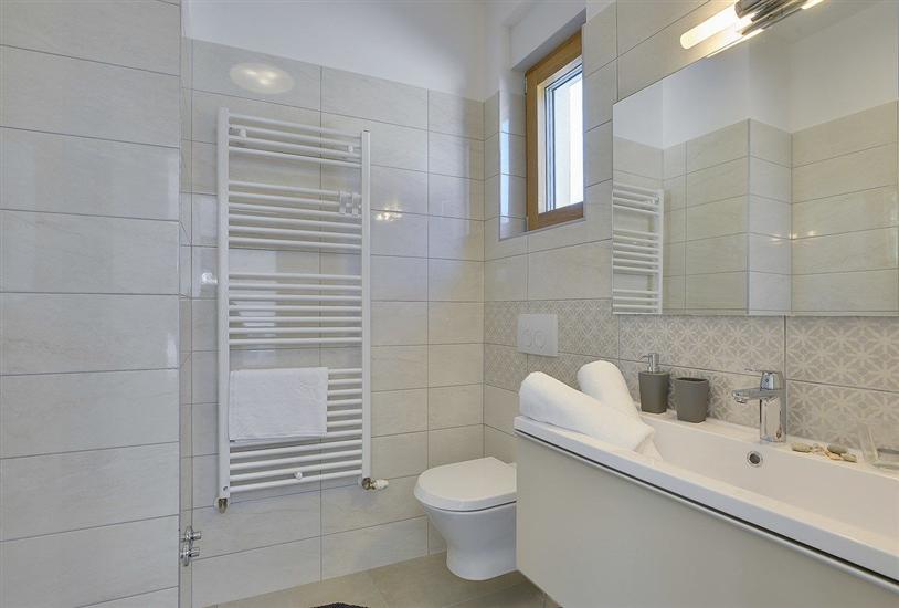 House K1, for 10 persons