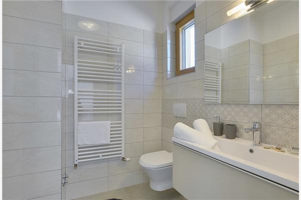 House K1, for 10 persons