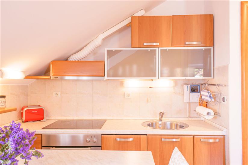 House K1, for 10 persons