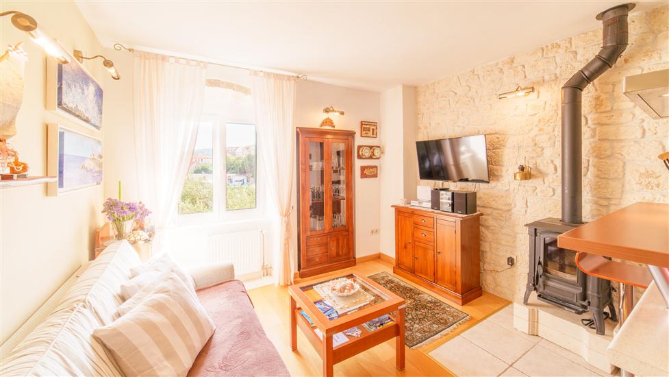 House K1, for 10 persons