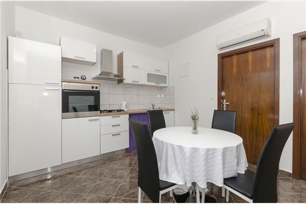 Apartment A1, for 4 persons
