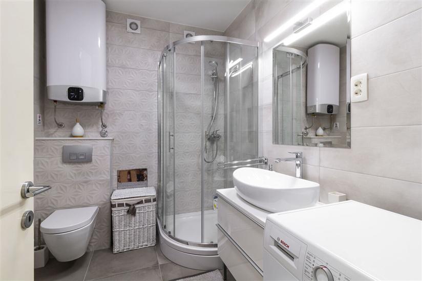 Apartment A1, for 6 persons