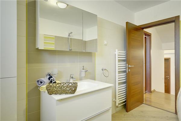 House K1, for 14 persons