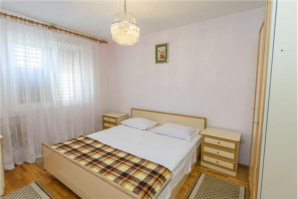 Lägenhet A1, för 6 personer