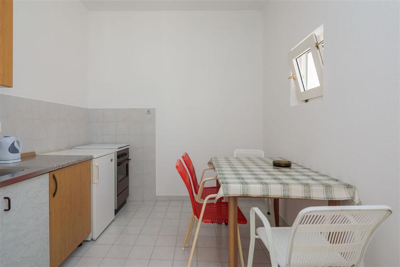 Apartment A2, for 4 persons