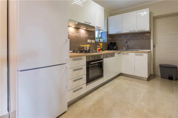 House K1, for 10 persons