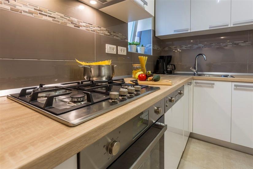 House K1, for 10 persons