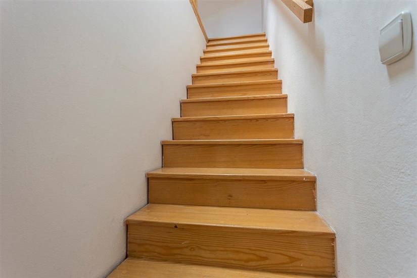 House K1, for 10 persons