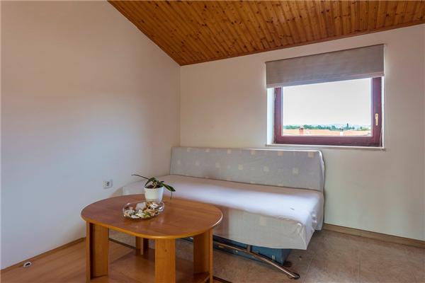 House K1, for 10 persons